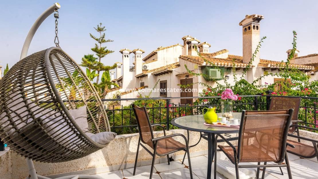 3 soveværelse Byhus til salg i Cabo Roig med swimmingpool - € 340.000 (Ref: 9971477)