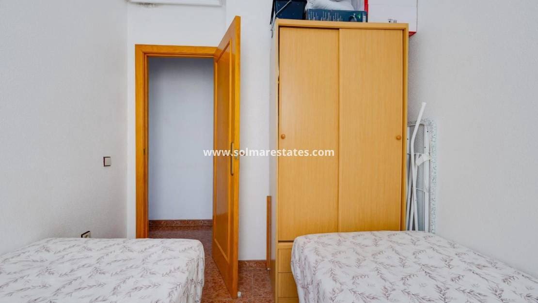 2 camera da letto Appartamento in vendita in Torrevieja con piscina - 129.969 € (Rif: 9971479)