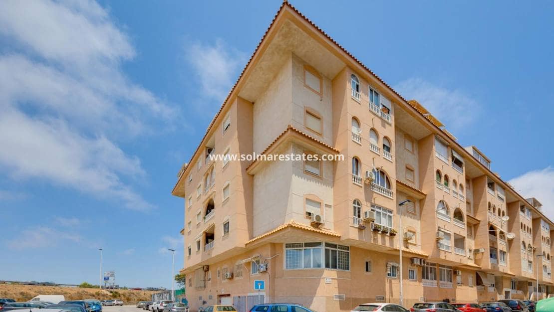 2 camera da letto Appartamento in vendita in Torrevieja con piscina - 129.969 € (Rif: 9971479)
