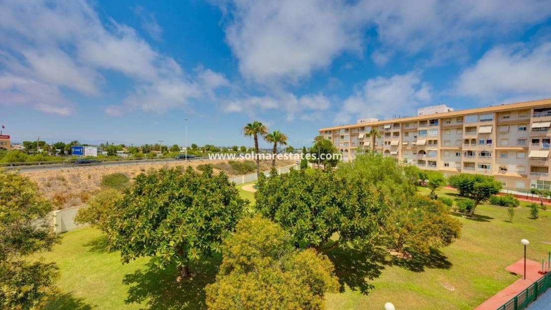 2 camera da letto Appartamento in vendita in Torrevieja con piscina - 129.969 € (Rif: 9971479)
