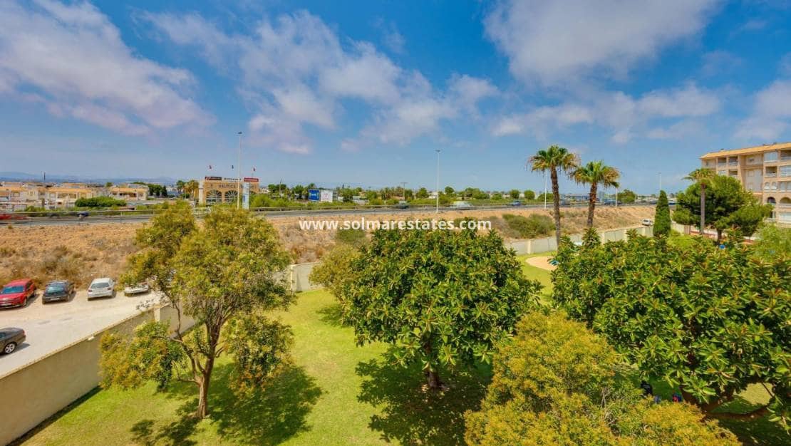 2 camera da letto Appartamento in vendita in Torrevieja con piscina - 129.969 € (Rif: 9971479)