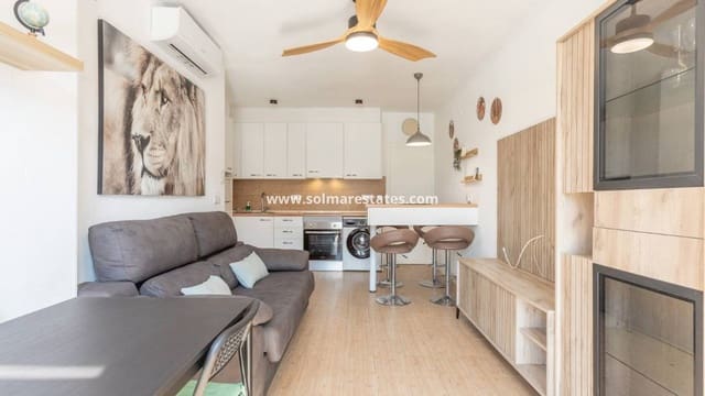1 soverom Leilighet til salgs i Los Balcones med svømmebasseng - € 122 000 (Ref: 9971723)
