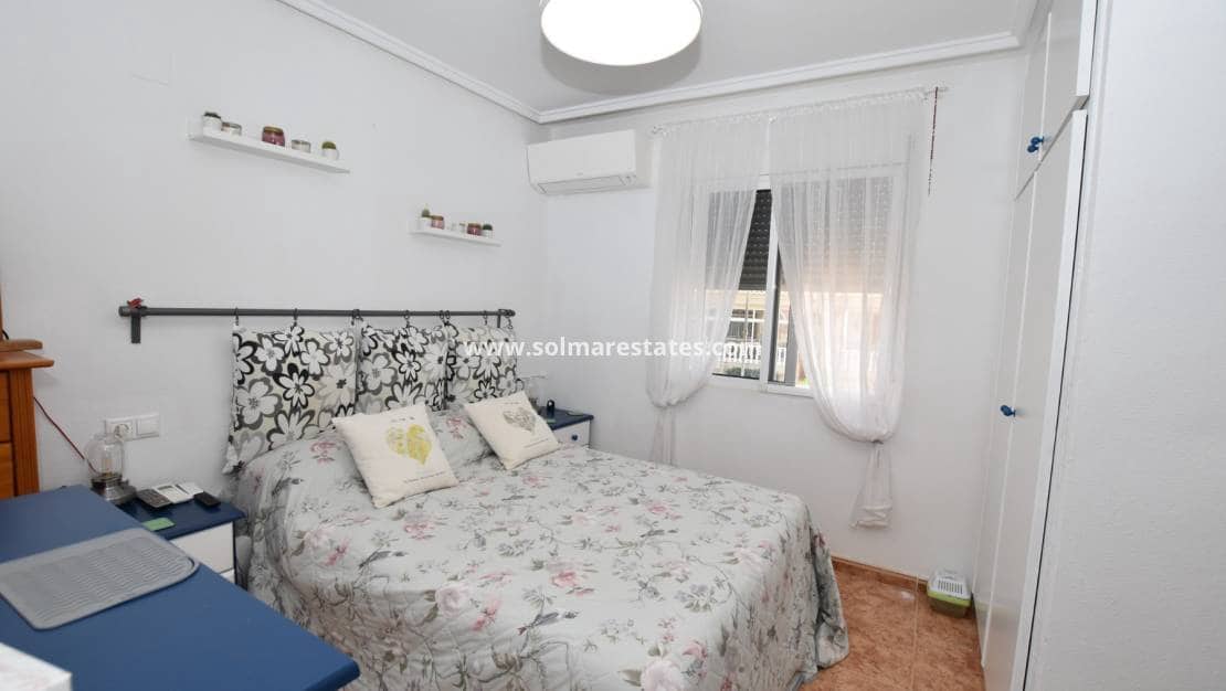 2 Zimmer Haus zu verkaufen in Algorfa mit Pool - 134.995 € (Ref: 9973598)