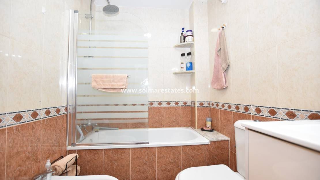 2 Zimmer Haus zu verkaufen in Algorfa mit Pool - 134.995 € (Ref: 9973598)