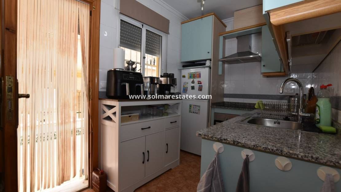2 Zimmer Haus zu verkaufen in Algorfa mit Pool - 134.995 € (Ref: 9973598)