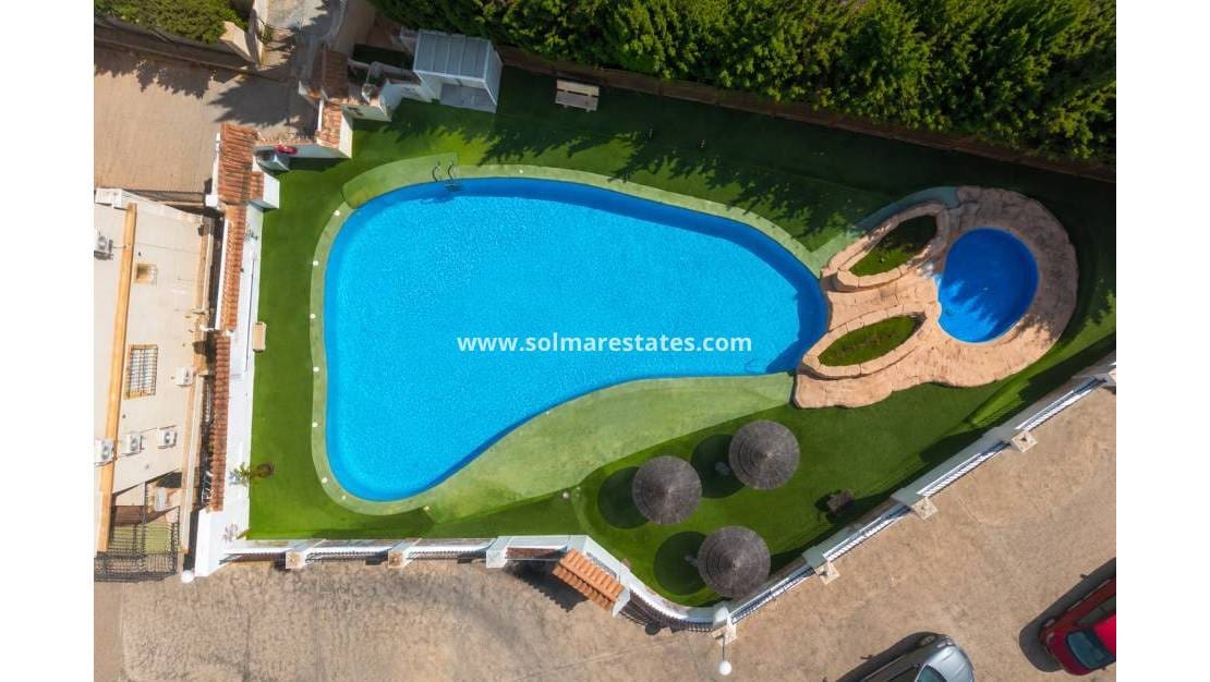 2 Zimmer Haus zu verkaufen in Algorfa mit Pool - 134.995 € (Ref: 9973598)