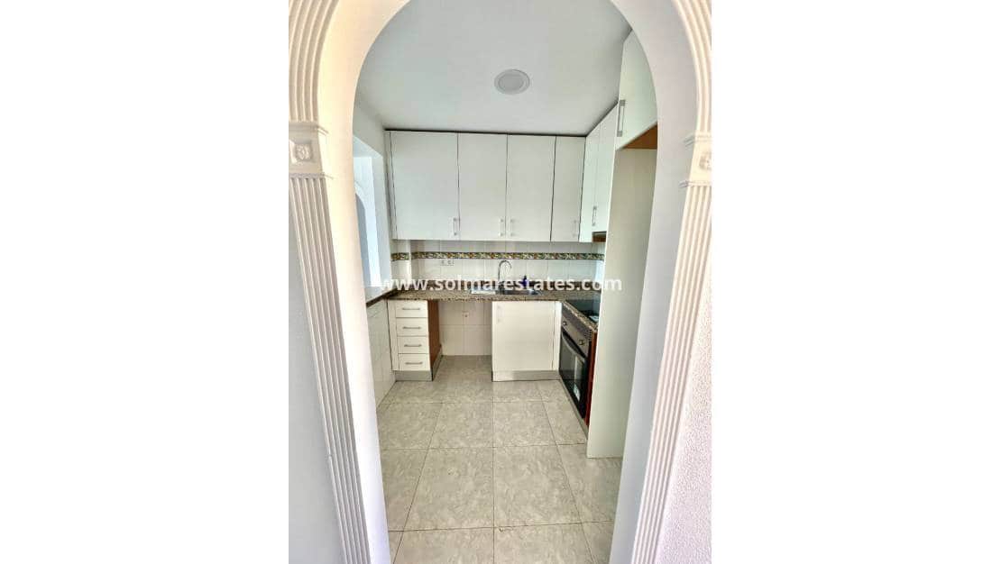 2 bedroom Apartment for sale in Algorfa with pool - € 157,900 (Ref: 9976669)