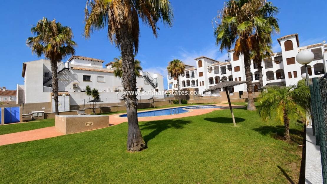 2 slaapkamer Appartement te koop in Orihuela Costa met zwembad - € 179.000 (Ref: 9976674)