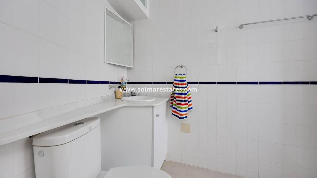 2 soverom Leilighet til salgs i Playa Flamenca med svømmebasseng - € 194 969 (Ref: 9976679)