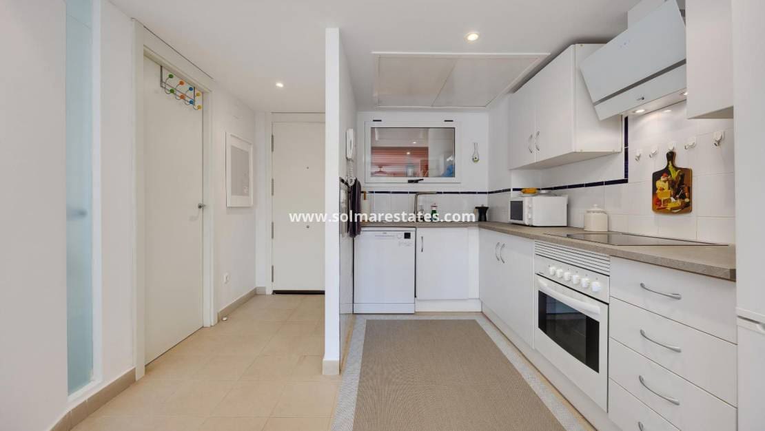 2 soverom Leilighet til salgs i Playa Flamenca med svømmebasseng - € 194 969 (Ref: 9976679)