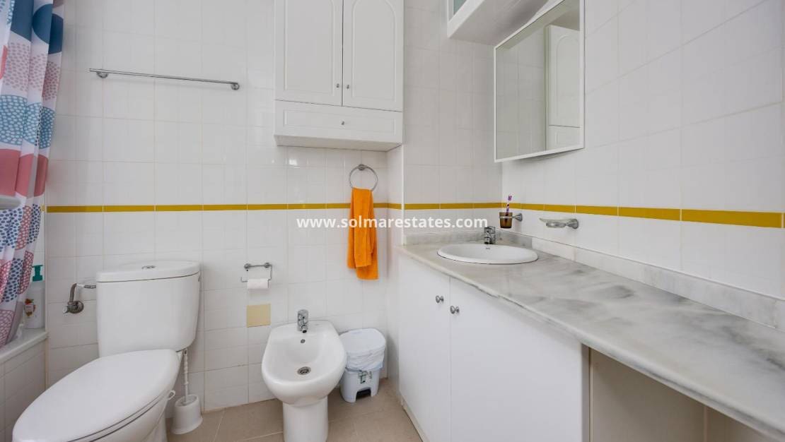 2 soverom Leilighet til salgs i Playa Flamenca med svømmebasseng - € 194 969 (Ref: 9976679)