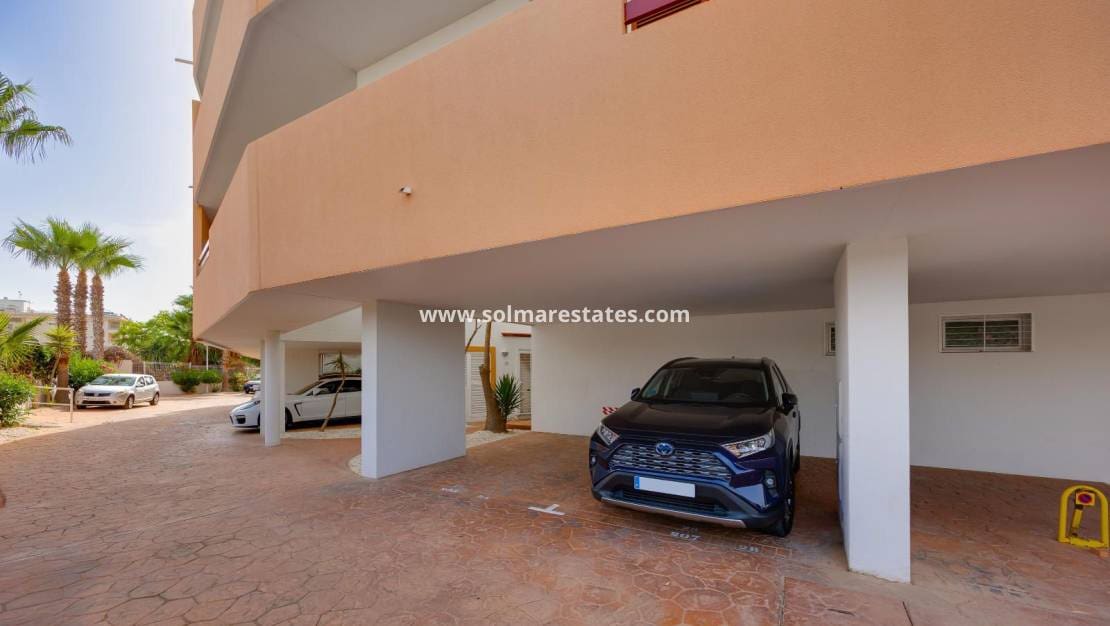 2 soverom Leilighet til salgs i Playa Flamenca med svømmebasseng - € 194 969 (Ref: 9976679)