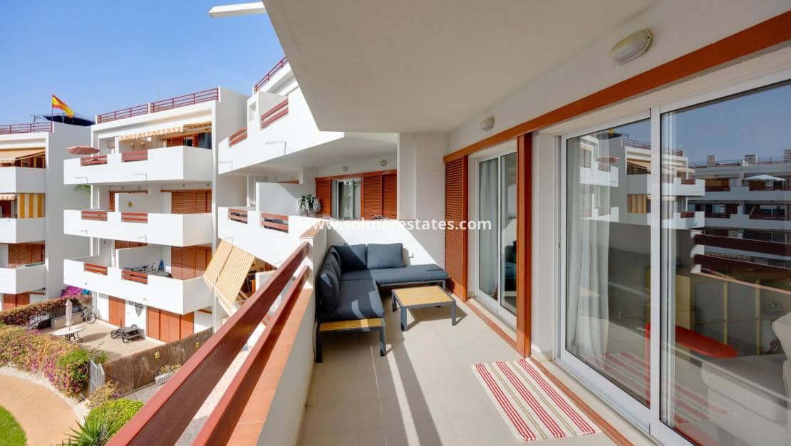 2 soverom Leilighet til salgs i Playa Flamenca med svømmebasseng - € 194 969 (Ref: 9976679)