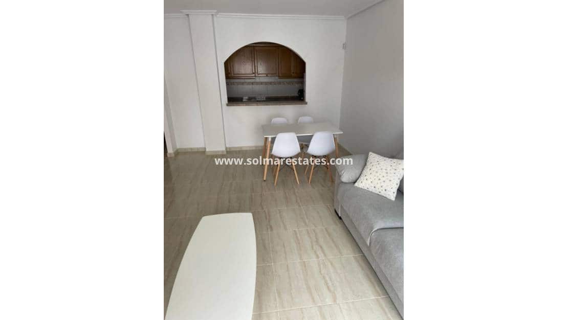 2 soverom Leilighet til salgs i San Miguel de Salinas med svømmebasseng - € 125 000 (Ref: 9976680)