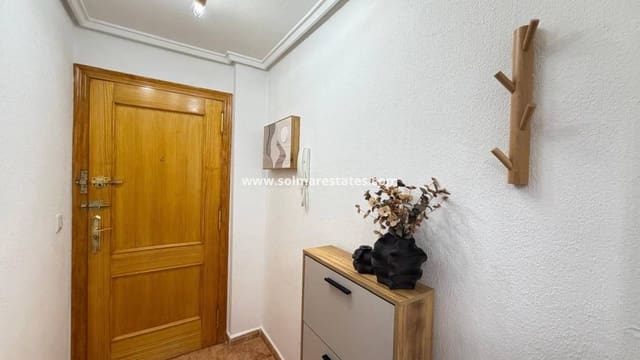 2 Zimmer Apartment zu verkaufen in Puerto Deportivo, Torrevieja - 144.900 € (Ref: 9977714)