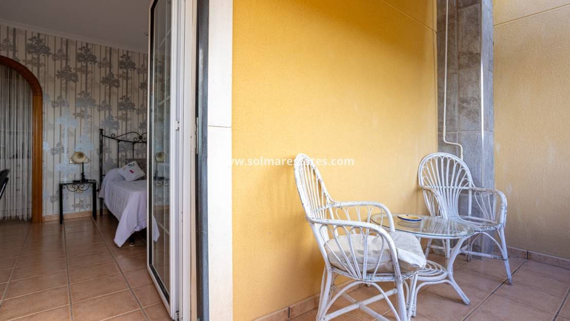 5 Zimmer Villa zu verkaufen in La Hoya mit Pool - 510.000 € (Ref: 9981349)