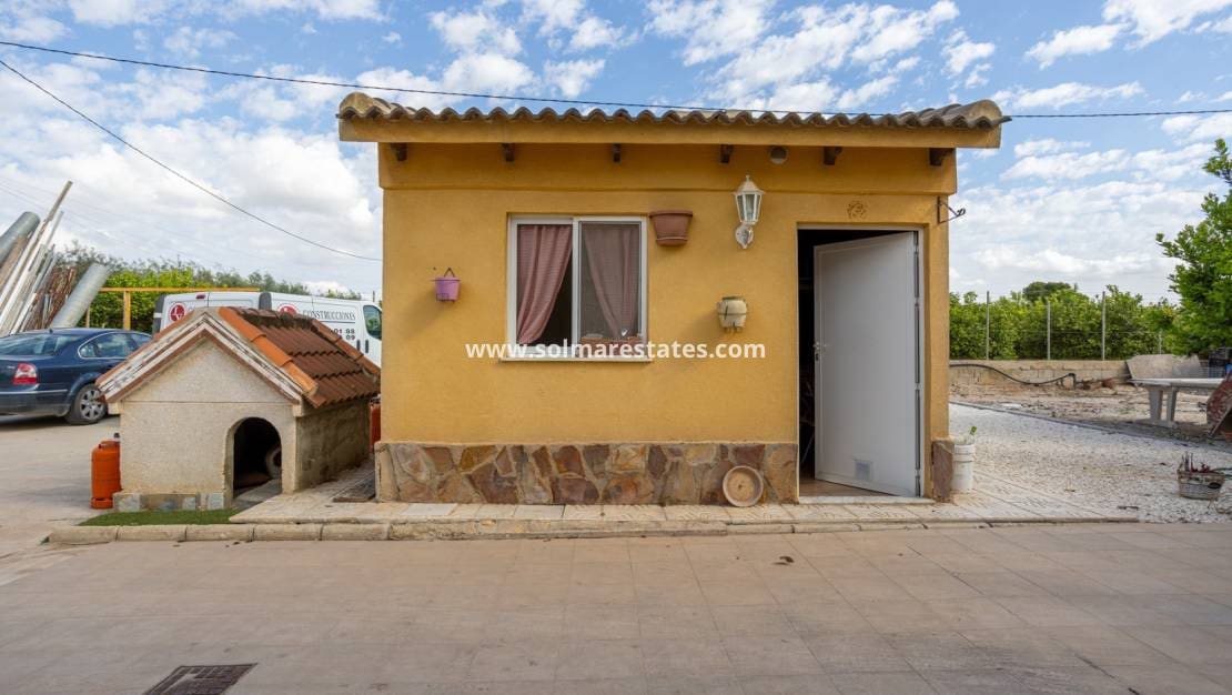 5 Zimmer Villa zu verkaufen in La Hoya mit Pool - 510.000 € (Ref: 9981349)