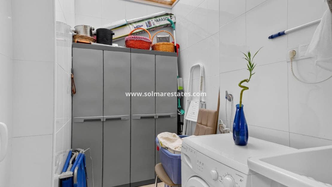 2 soverom Leilighet til salgs i Playa Flamenca med svømmebasseng - € 226 000 (Ref: 9981474)