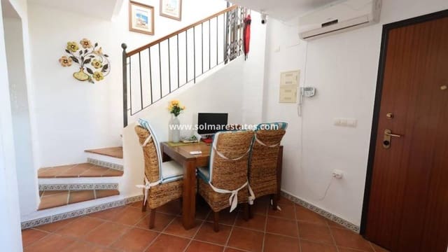 2 soveværelse Lejlighed til salg i Punta Prima, Torrevieja med swimmingpool - € 200.000 (Ref: 9984000)
