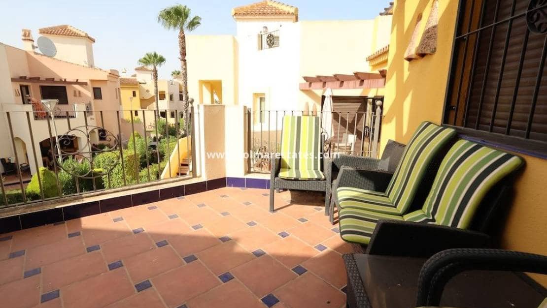 2 soveværelse Lejlighed til salg i Punta Prima med swimmingpool - € 200.000 (Ref: 9984000)
