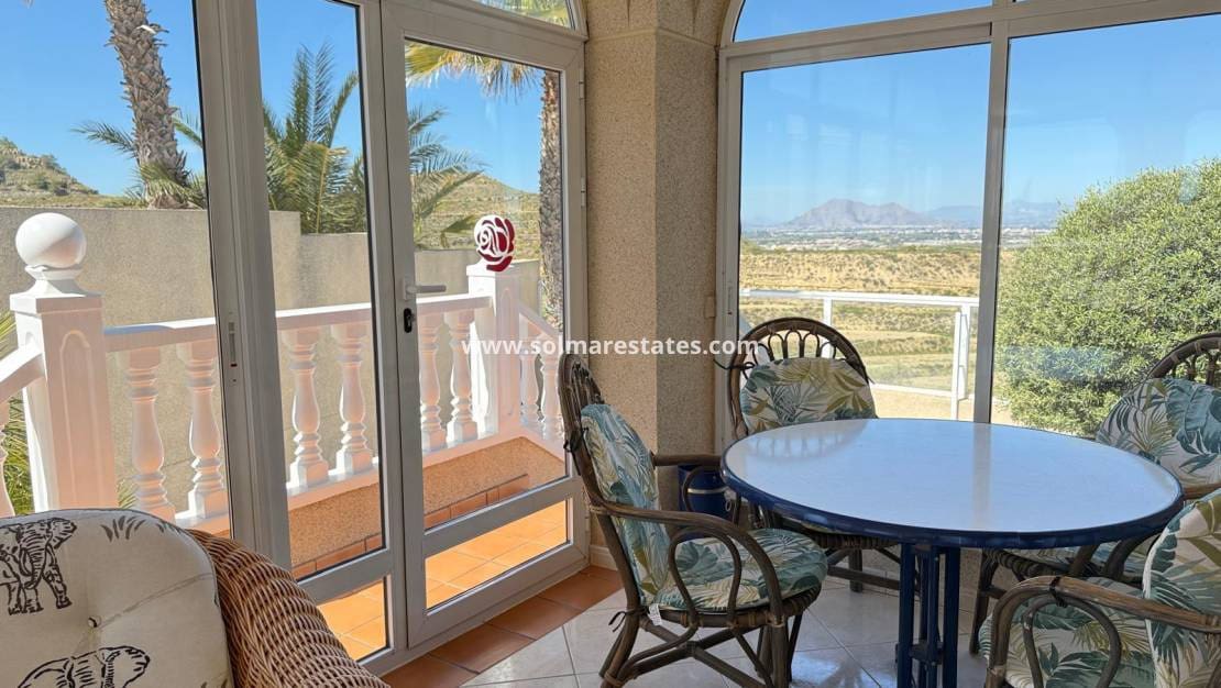 4 sypialnia Willa na sprzedaż w La Marquesa z basenem - 649 000 € (Ref: 9985310)