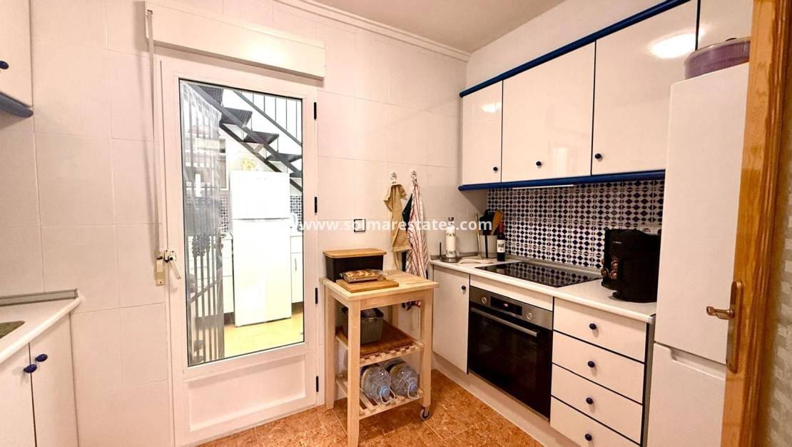 3 slaapkamer Bungalow te koop in La Marina met zwembad - € 185.000 (Ref: 9985311)