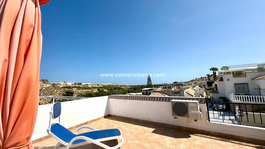 3 slaapkamer Bungalow te koop in La Marina met zwembad - € 185.000 (Ref: 9985311)