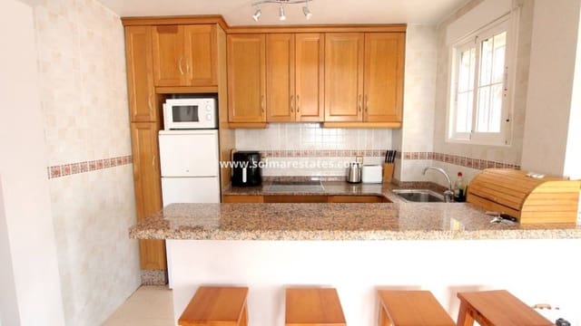 3 soveværelse Semi-Rækkehus til salg i Cabo Roig, Orihuela med swimmingpool - € 229.000 (Ref: 9985667)