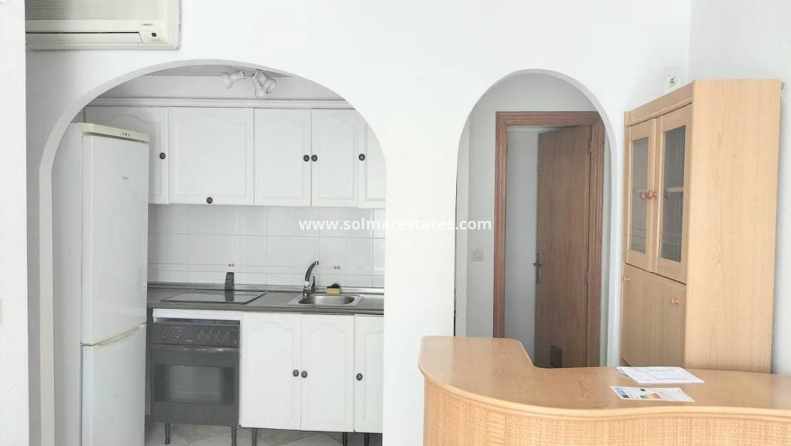 1 chambre Appartement à vendre à Los Balcones avec piscine - 89 000 € (Ref: 9986132)