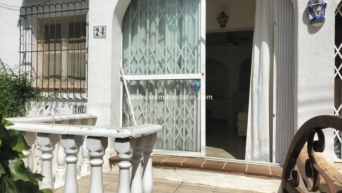 1 chambre Appartement à vendre à Los Balcones avec piscine - 89 000 € (Ref: 9986132)