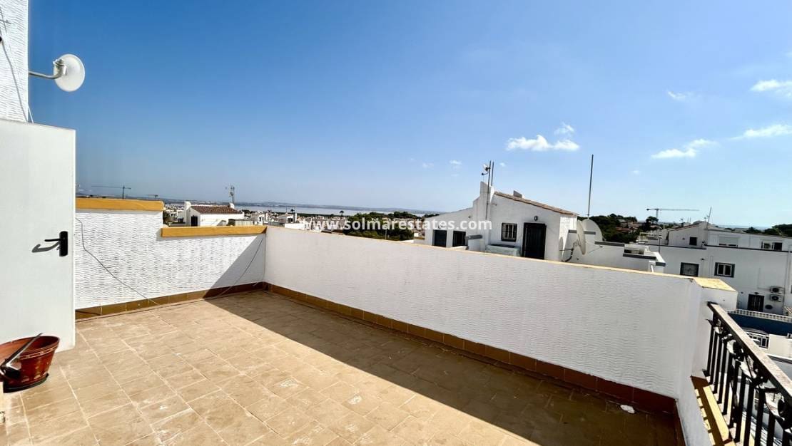 3 quarto Moradia em Banda para venda em Los Altos com piscina - 209 000 € (Ref: 9986133)
