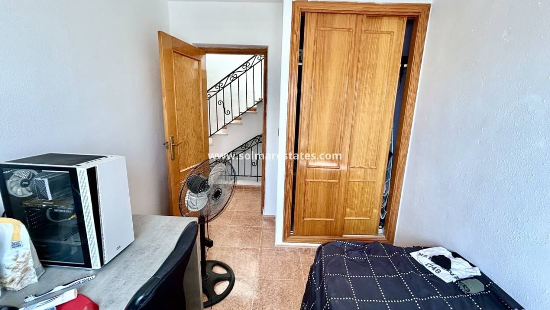 3 quarto Moradia em Banda para venda em Los Altos com piscina - 209 000 € (Ref: 9986133)