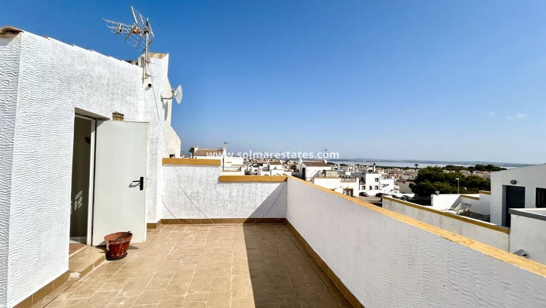 3 quarto Moradia em Banda para venda em Los Altos com piscina - 209 000 € (Ref: 9986133)