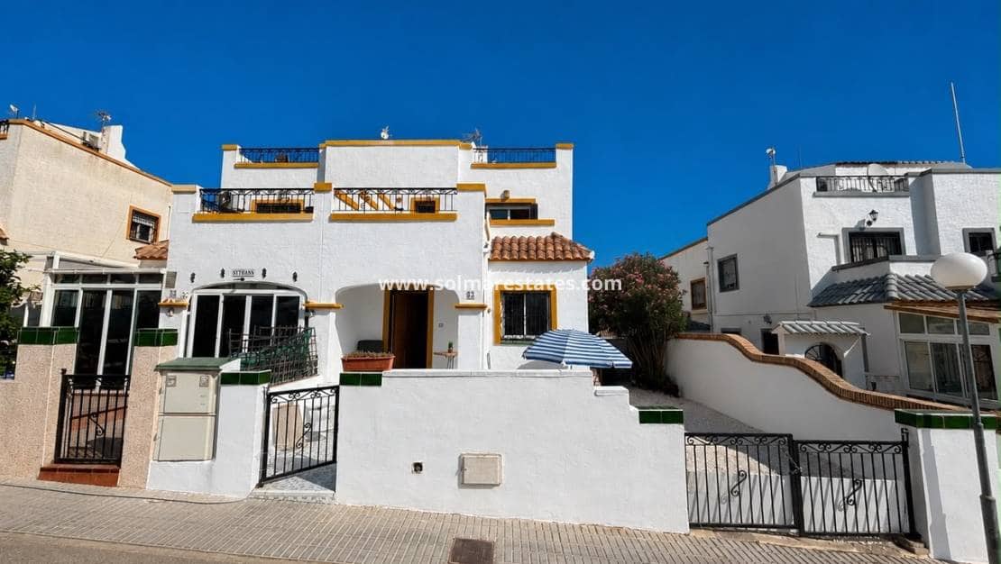 3 quarto Moradia em Banda para venda em Los Altos com piscina - 209 000 € (Ref: 9986133)