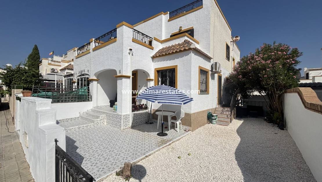 3 quarto Moradia em Banda para venda em Los Altos com piscina - 209 000 € (Ref: 9986133)