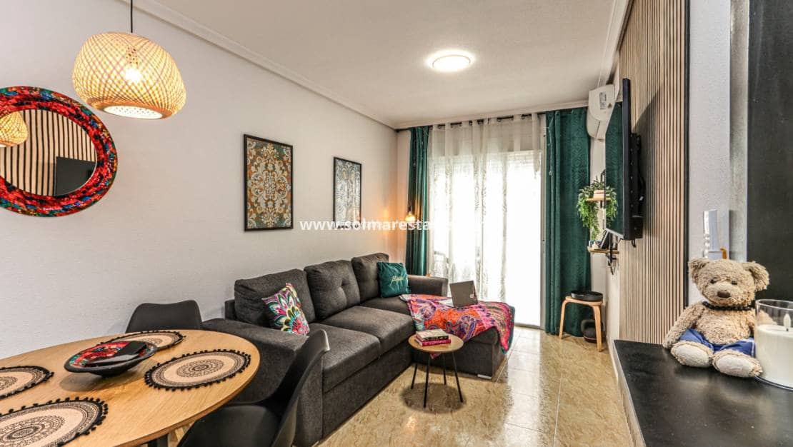 2 Zimmer Apartment zu verkaufen in Torrevieja - 159.940 € (Ref: 9989974)