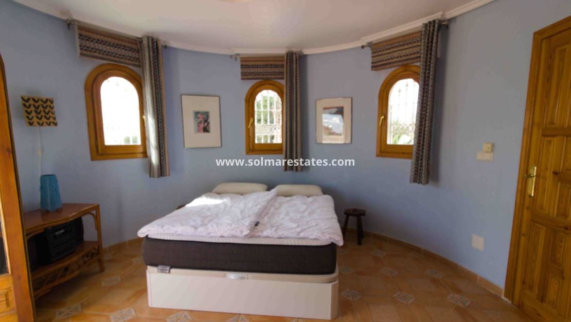 5 sypialnia Willa na sprzedaż w La Marquesa z basenem - 539 000 € (Ref: 9996199)