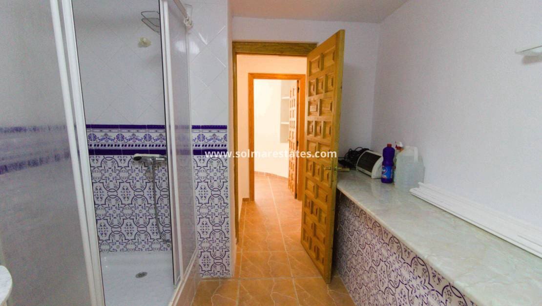 5 sypialnia Willa na sprzedaż w La Marquesa z basenem - 539 000 € (Ref: 9996199)