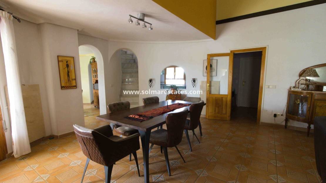 5 sypialnia Willa na sprzedaż w La Marquesa z basenem - 539 000 € (Ref: 9996199)