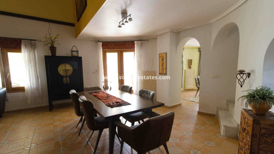 5 sypialnia Willa na sprzedaż w La Marquesa z basenem - 539 000 € (Ref: 9996199)