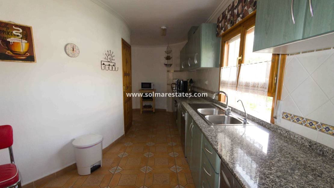5 sypialnia Willa na sprzedaż w La Marquesa z basenem - 539 000 € (Ref: 9996199)