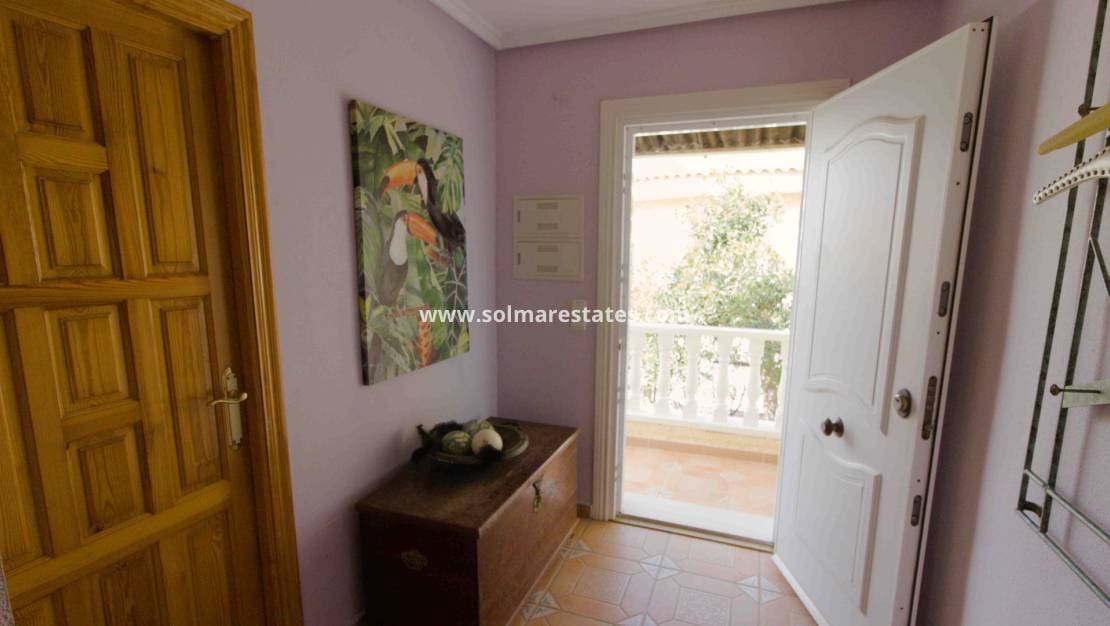 5 sypialnia Willa na sprzedaż w La Marquesa z basenem - 539 000 € (Ref: 9996199)