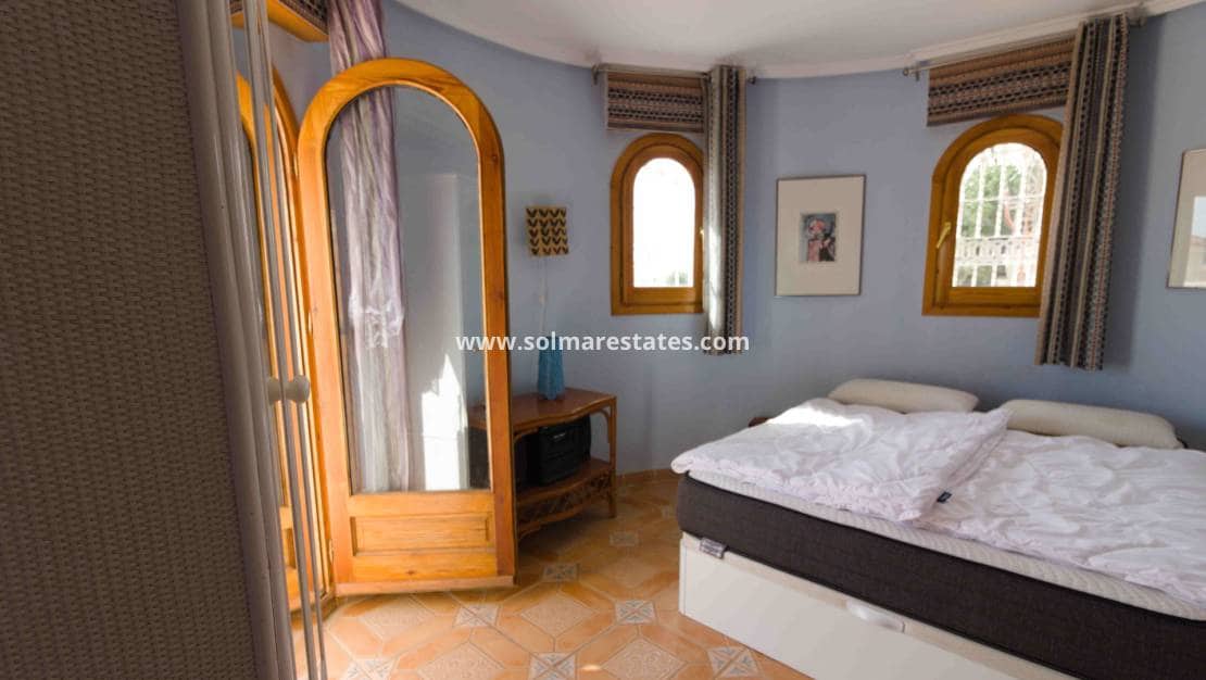 5 sypialnia Willa na sprzedaż w La Marquesa z basenem - 539 000 € (Ref: 9996199)