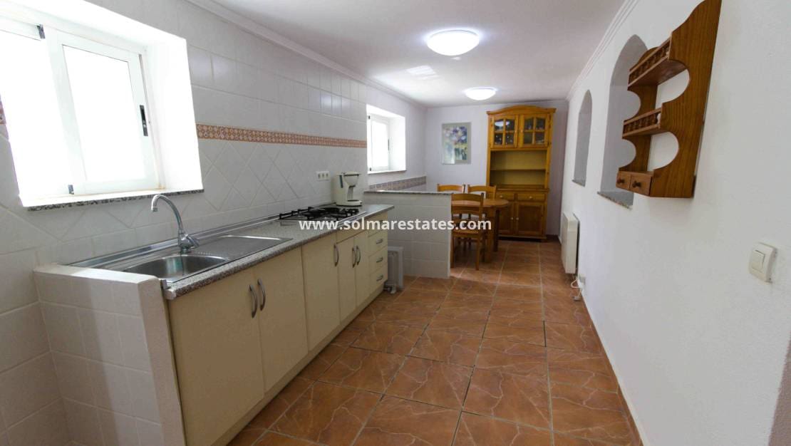 5 sypialnia Willa na sprzedaż w La Marquesa z basenem - 539 000 € (Ref: 9996199)
