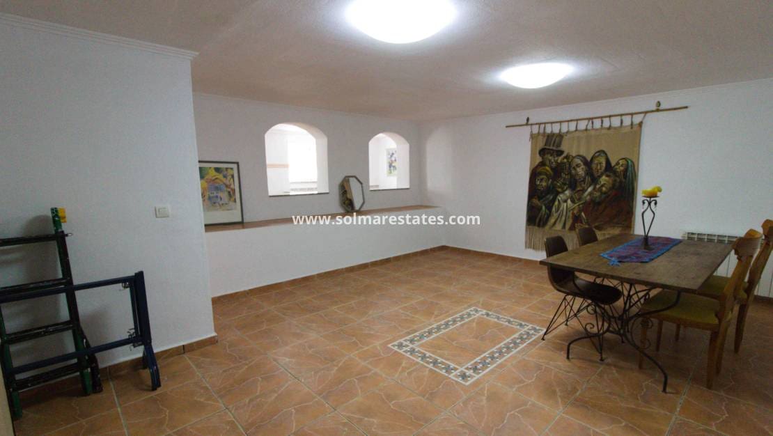 5 sypialnia Willa na sprzedaż w La Marquesa z basenem - 539 000 € (Ref: 9996199)