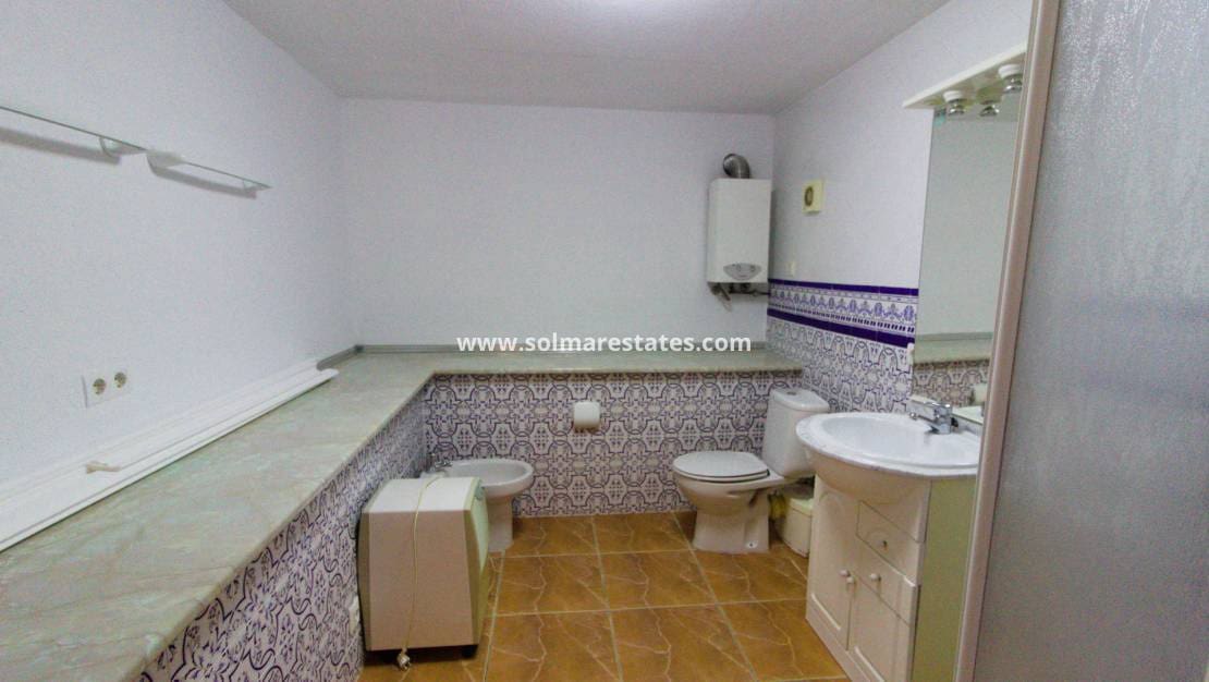 5 sypialnia Willa na sprzedaż w La Marquesa z basenem - 539 000 € (Ref: 9996199)