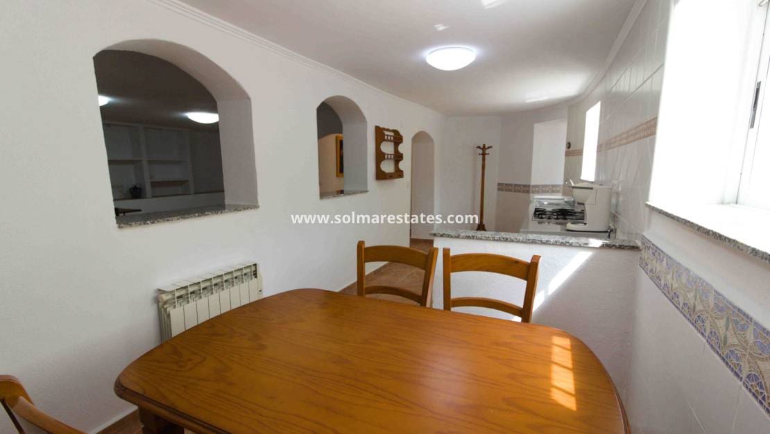 5 sypialnia Willa na sprzedaż w La Marquesa z basenem - 539 000 € (Ref: 9996199)