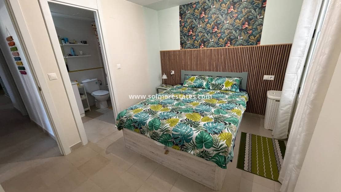 3 sypialnia Apartament na sprzedaż w Playa Flamenca z basenem - 259 900 € (Ref: 9997762)