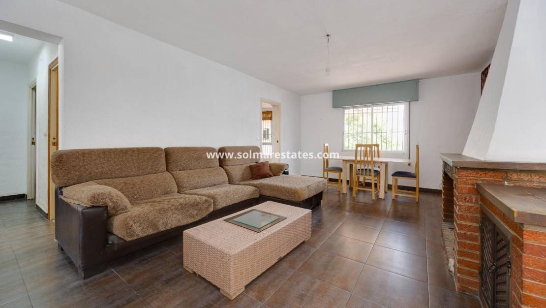 3 soverom Hus til salgs i La Zenia med svømmebasseng - € 209 000 (Ref: 9999152)