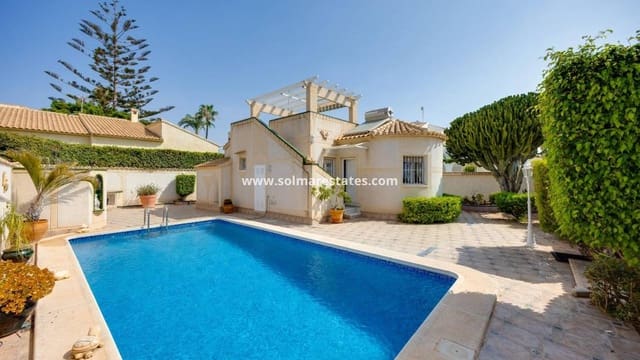 2 soverom Villa til salgs i La Florida, Orihuela med svømmebasseng - € 305 000 (Ref: 9999153)